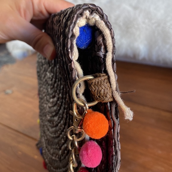 Rainbow Pom Pom straw clutch with crossbody attachment - Picture 8 of 8